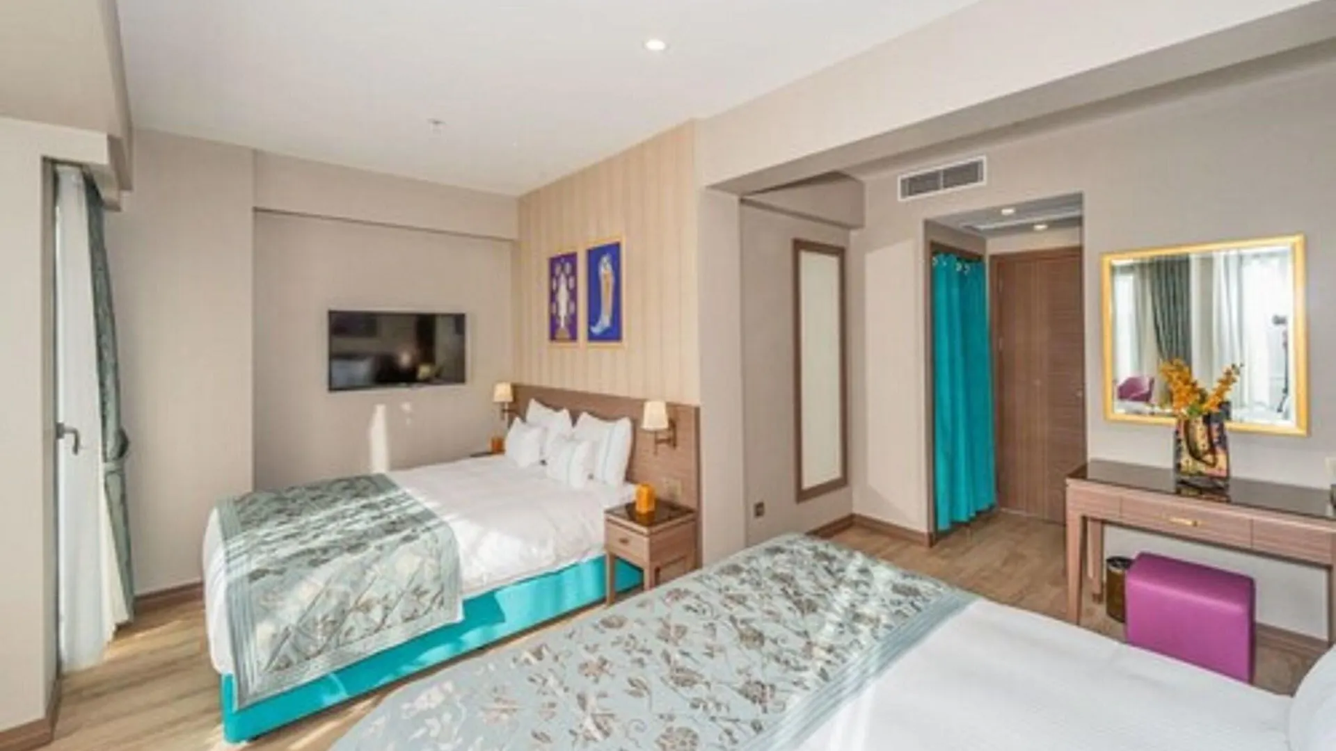 Taximist Hotel Istanbul