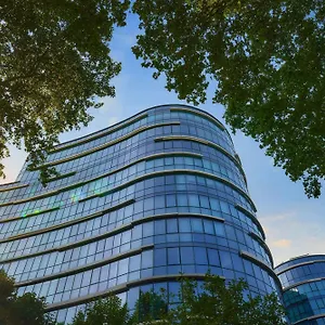 https://paragraph-freedom-square-a-luxury-collection-hotel-tbilisi-3.alltbilisihotels.com
